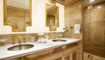 LAUREL - Guest Bathroom